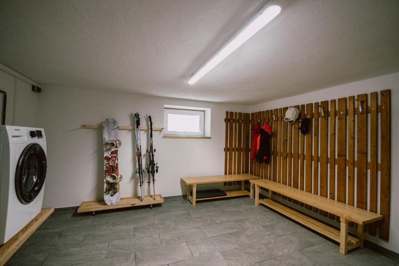 Ausserschmirn Nedererhof - Gemutliche Zimmer Mit Gemeinschaftskuche מראה חיצוני תמונה